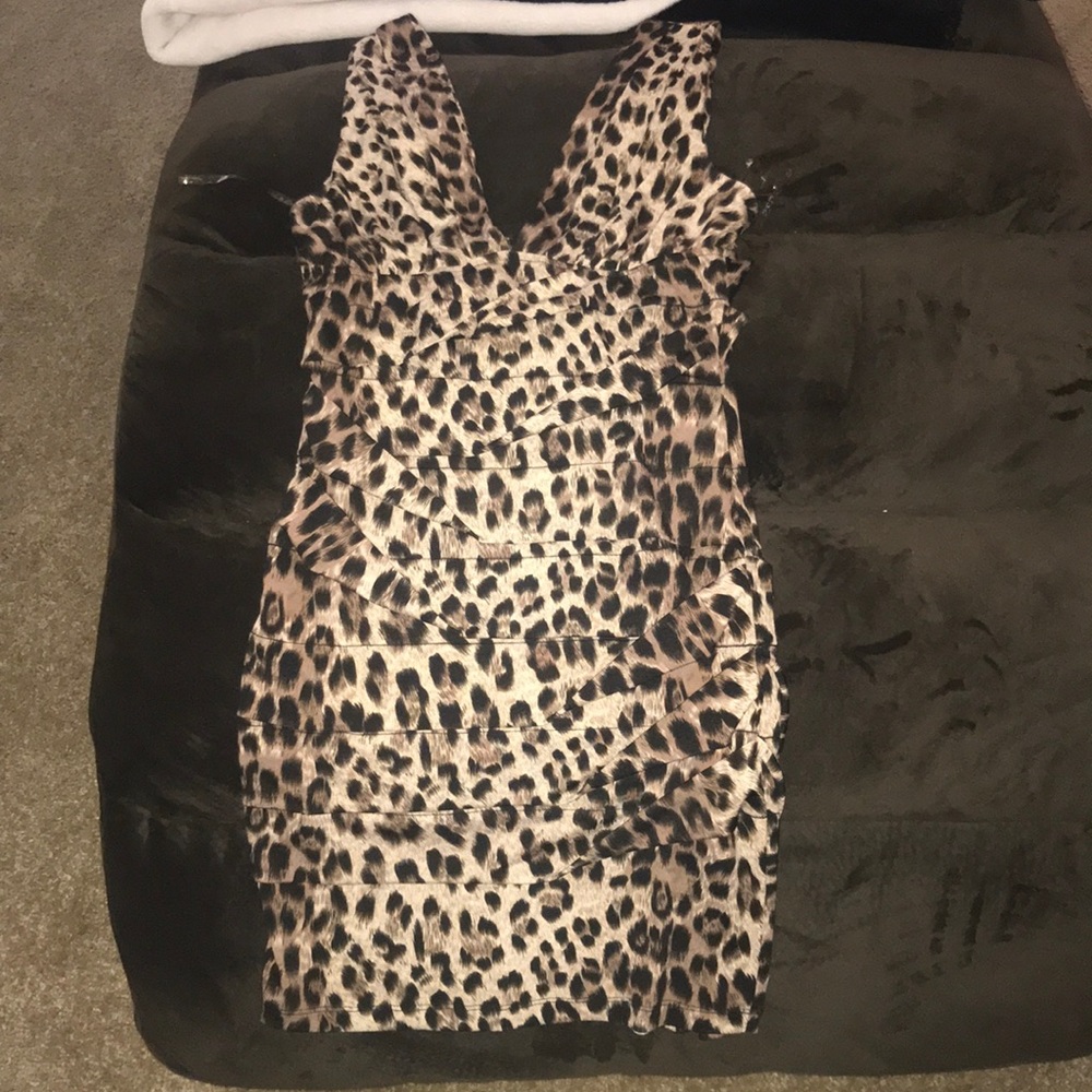 Nikibiki leopard dress